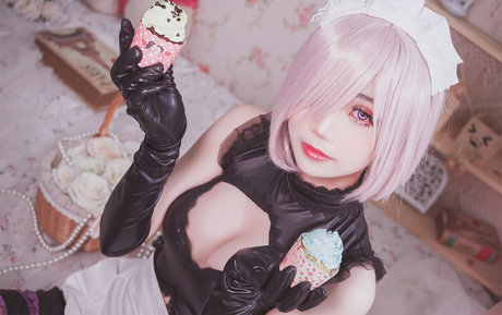 Miinmeow star porn photo