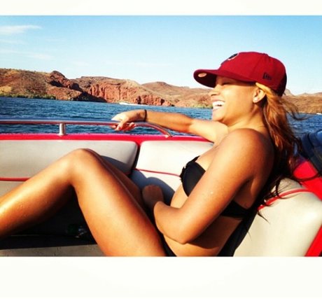 Rhyon Nicole Brown free pornstar pic