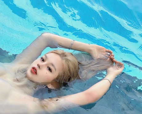 iam666666 best model gallery