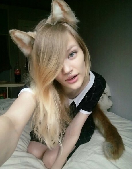 Geckuh model erotic pics