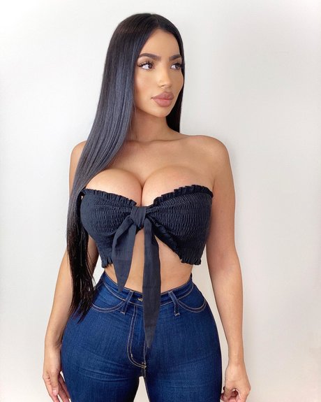 Kathleen Molina free star galleries