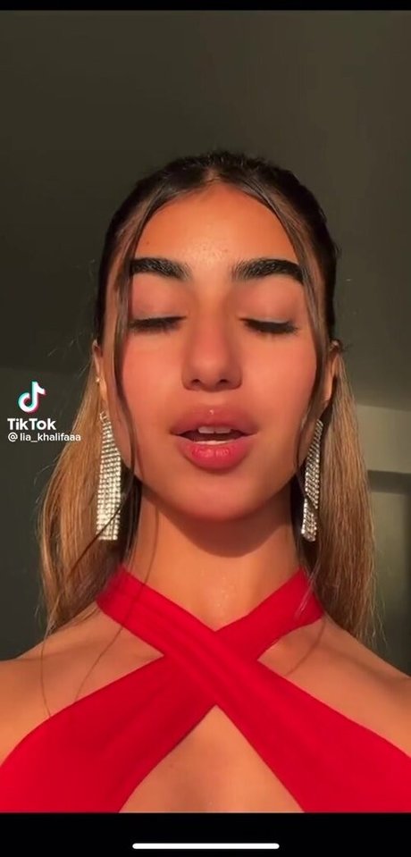 Lia Barlev pretty model photos