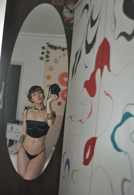 artsymoi best pornstar pic