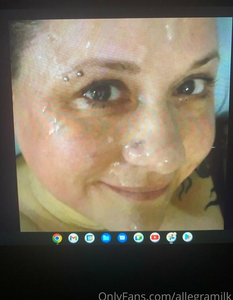 allegramilk nudes star photo