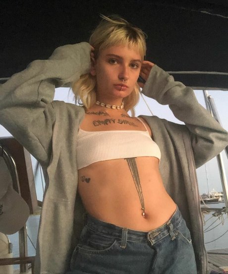 Emmaazzww pretty star images