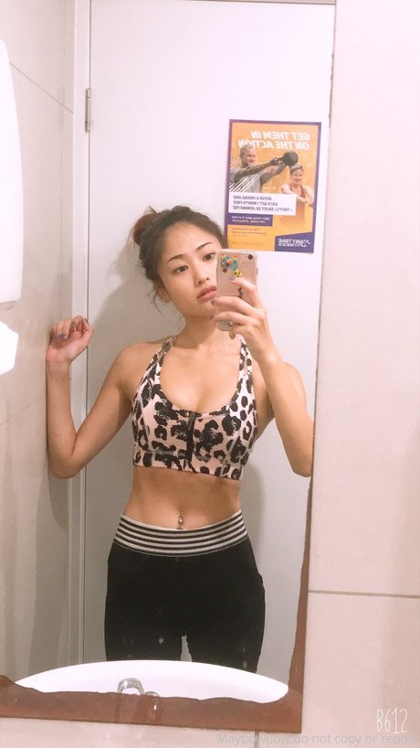 Mina Yahagi free model image