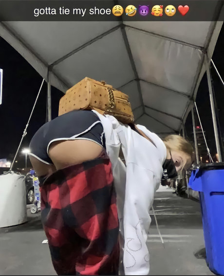 Anna Shumate star top pic