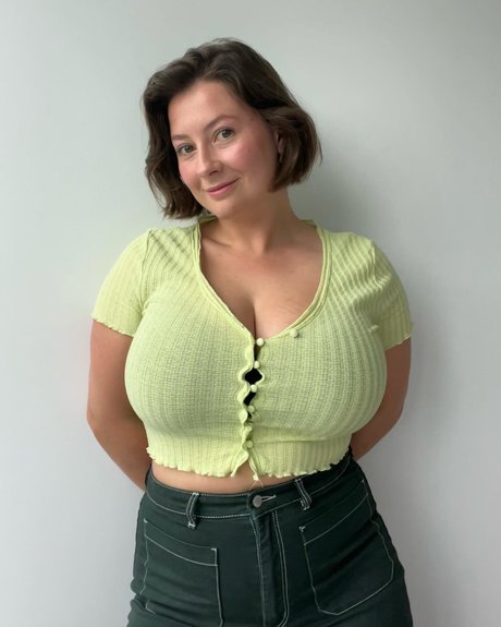 Bel Larcombe pornstar free galleries