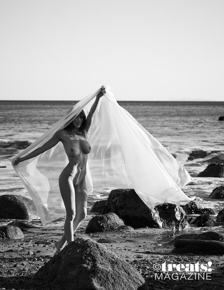 Glorydayzzz profile pic