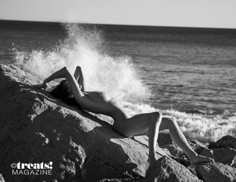 Glorydayzzz nudes actress pics