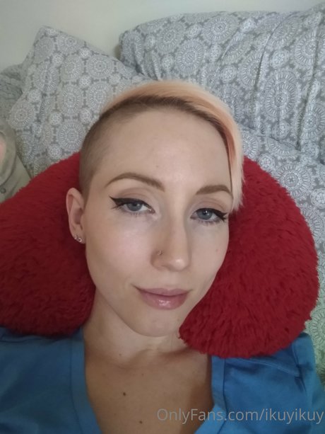 Ikuy Cosplayer porn star photos