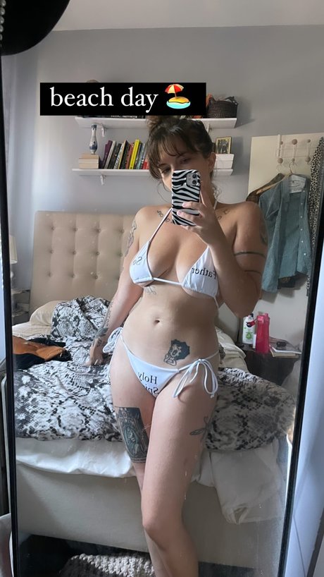 Rax King model beautiful photos