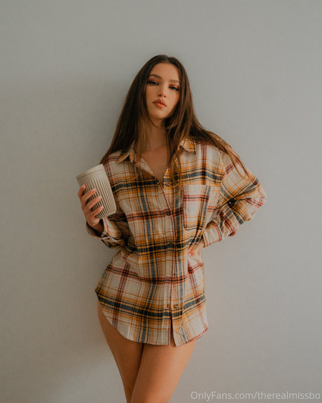 Missbo model pictures