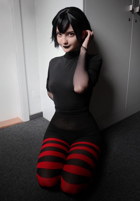 Katie Westwood exclusive model img