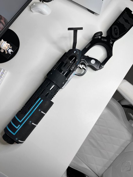 Candy Ball nudes actress pic