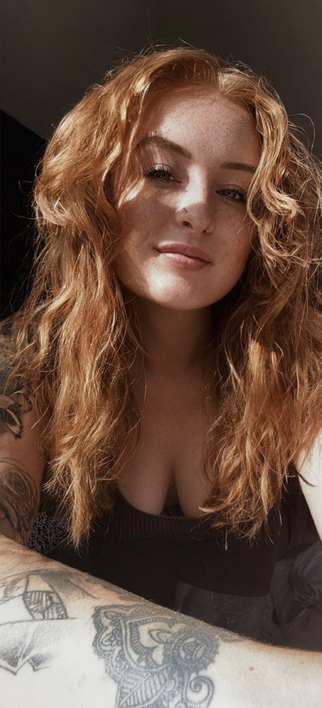 Little red x star exclusive gallery