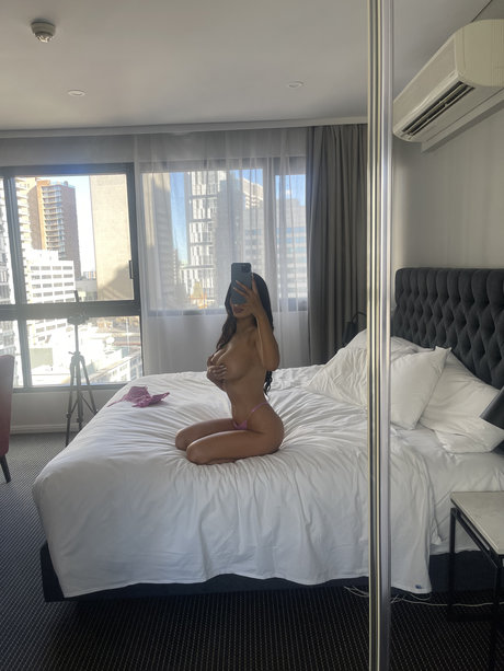 Melissa Stefoulis nude pornstar archive