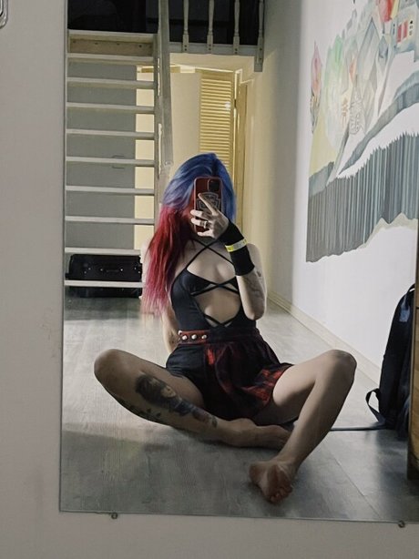 Sib Mouse erotic star photo