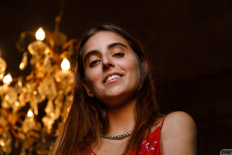 Aurora Mineo_ naked model image