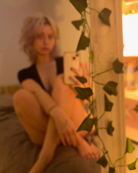 M Ae 3 art pornstar gallery