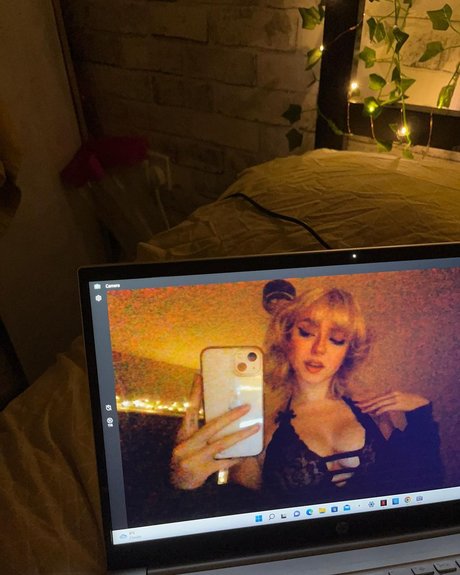 M Ae 3 pornstar nudes gallery