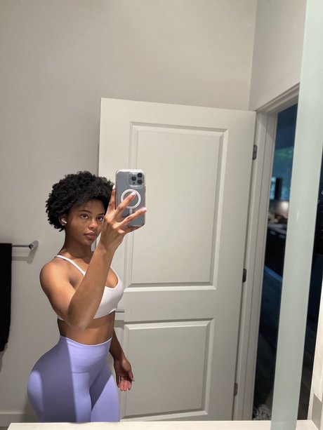 Ldndrygin exclusive model photo