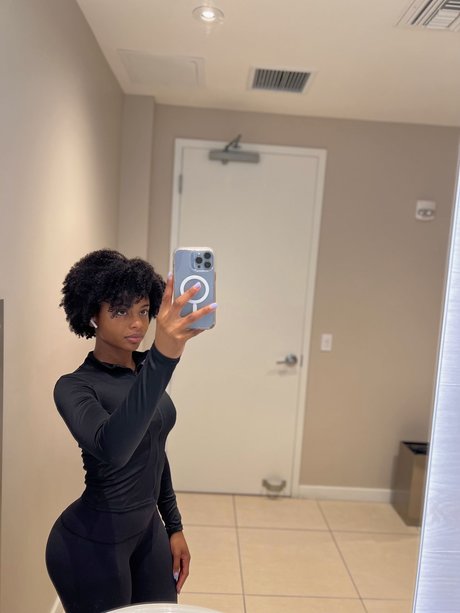 Ldndrygin naked actress img