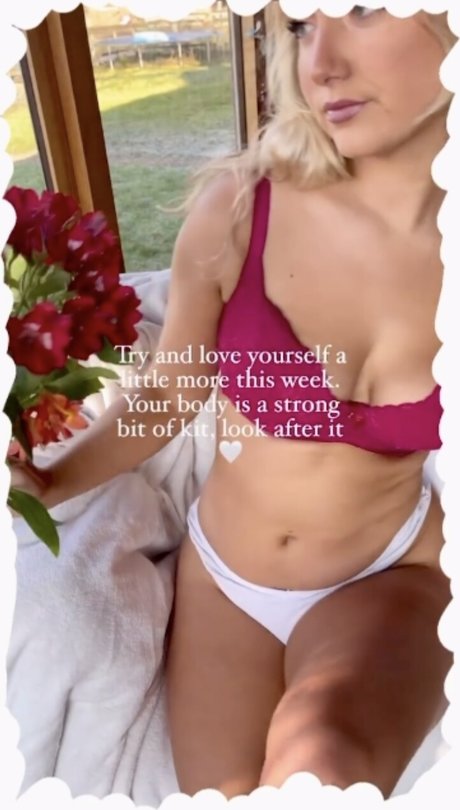 Hari Beavis pornstar high quality img