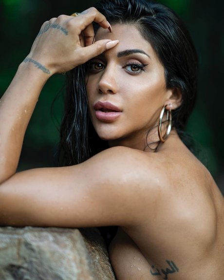 Deniz Saypinar xxx actress pic