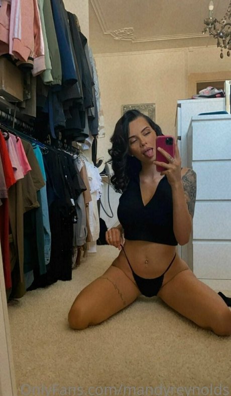 Mandy Reynolds hd actress image