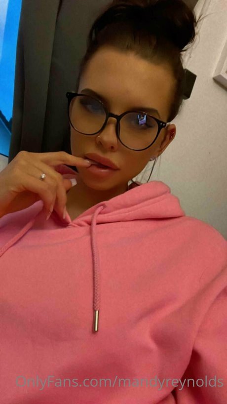 Mandy Reynolds nudes actress gallery