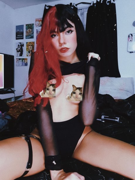 Kurohimexx erotic star image