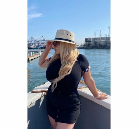 Nimsay sexy star images