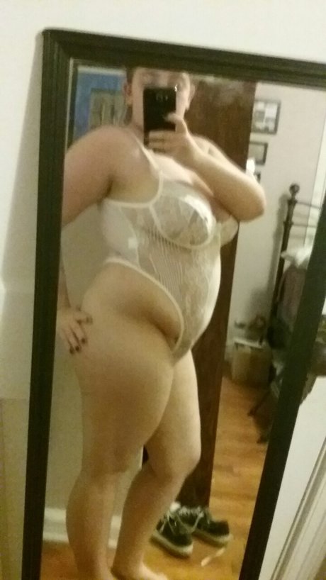 Dami Slaughter_ model hot img