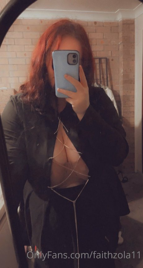 Faithzola11 model sexy image