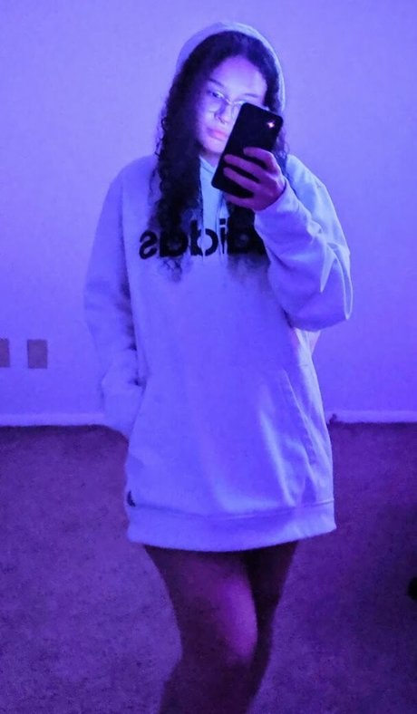 xEmerly exclusive model archive