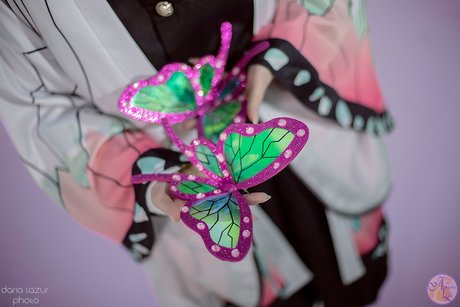 Ariadna Lobe naked model photos