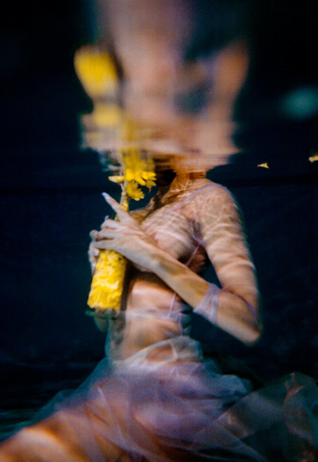 KVLCV hot star picture