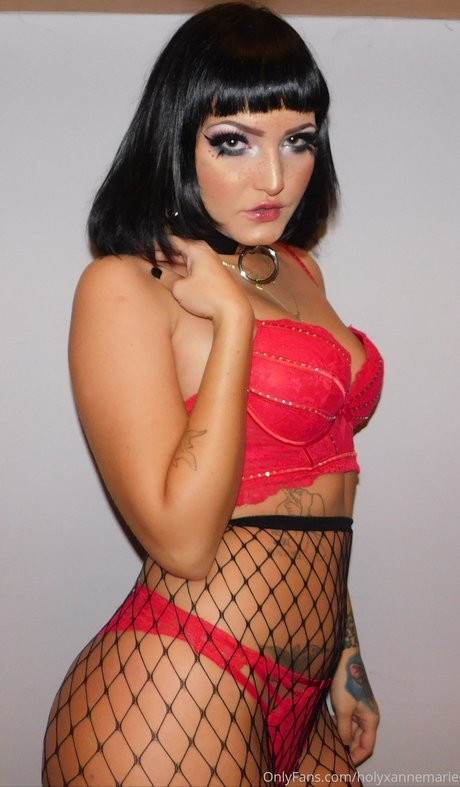 holyxannemarie nudes star photo