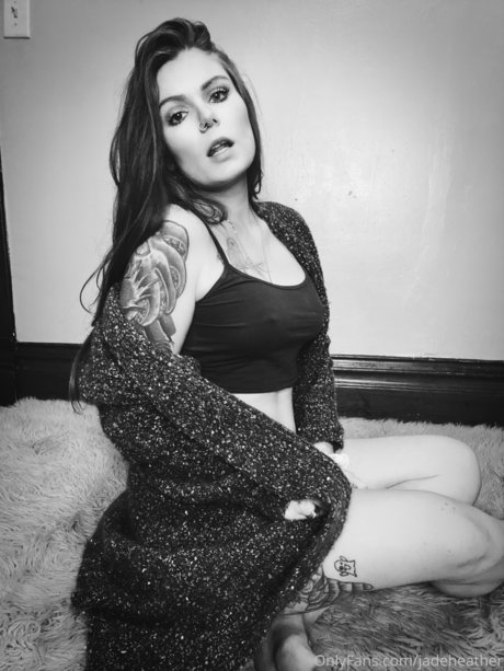 Jade Heather hd model pictures