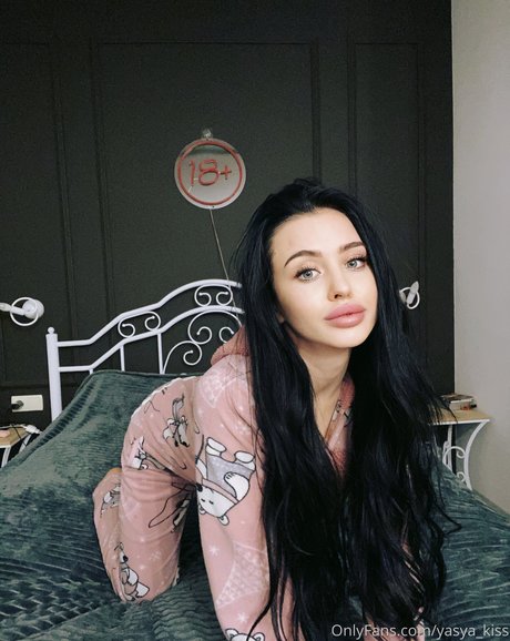 Yasya hd actress pic