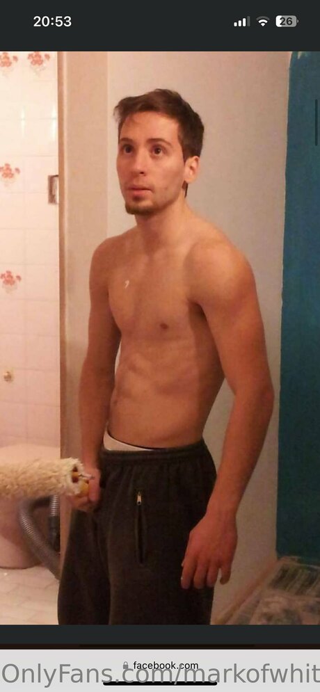 Markofwhite naked model photo