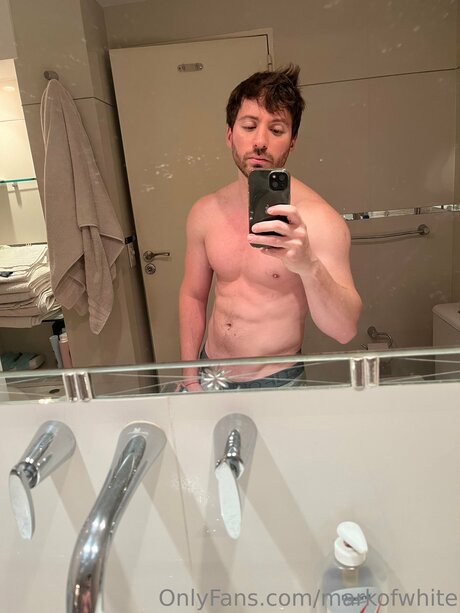 Markofwhite art actress photos