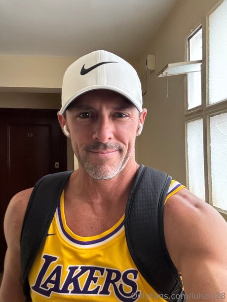 Lucri28 star pornographic gallery