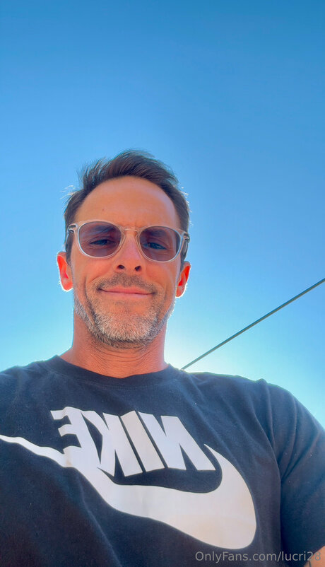 Lucri28 pretty pornstar photo