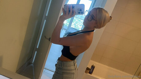 Ilylilaaa perfect actress pic