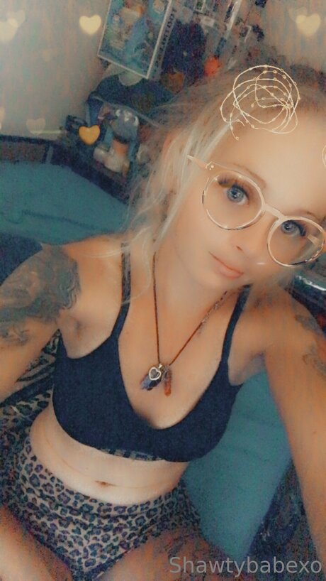 Shawtybabexo free star photos