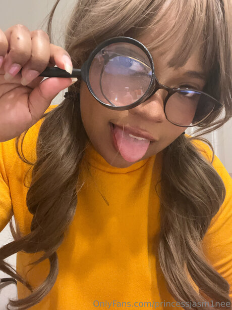 Princessjasm1nee nudes star photo