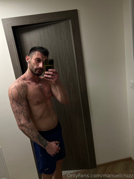 Manuelcruzz perfect model gallery