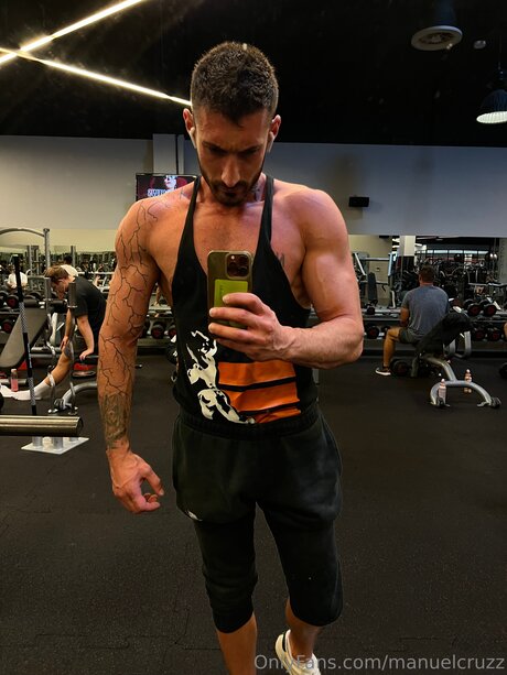 Manuelcruzz star nudes pictures